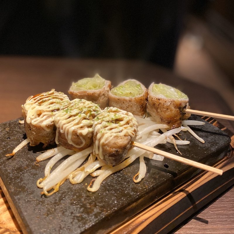 レタス巻串、焼きそば巻串(はかた野菜巻き串 きばくもん 名駅店)