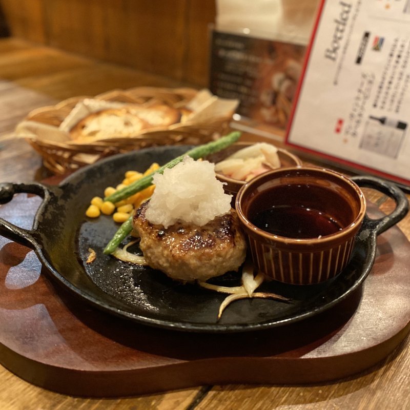 近江牛ハンバーグ(100g)(ハンバーグキッチン maruwo)