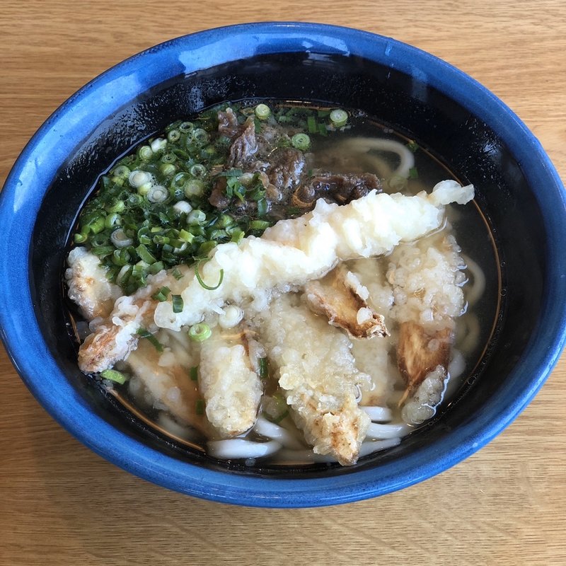 肉ごぼう天海老天うどん(金比羅うどん 玖珠店 )