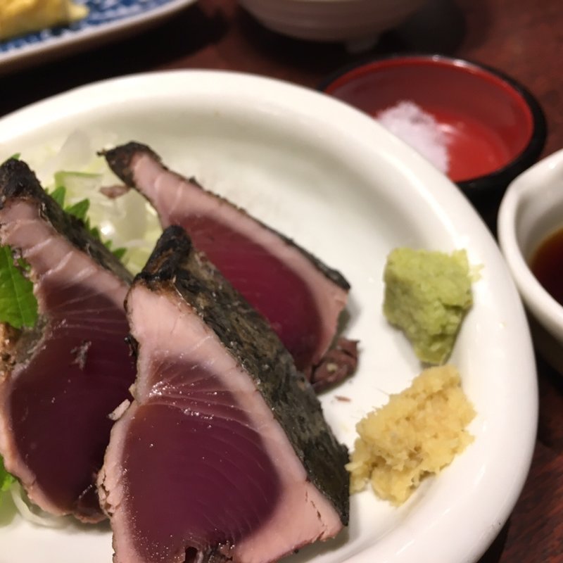 鰹タタキ(おらが蕎麦 八重洲地下街南口店)