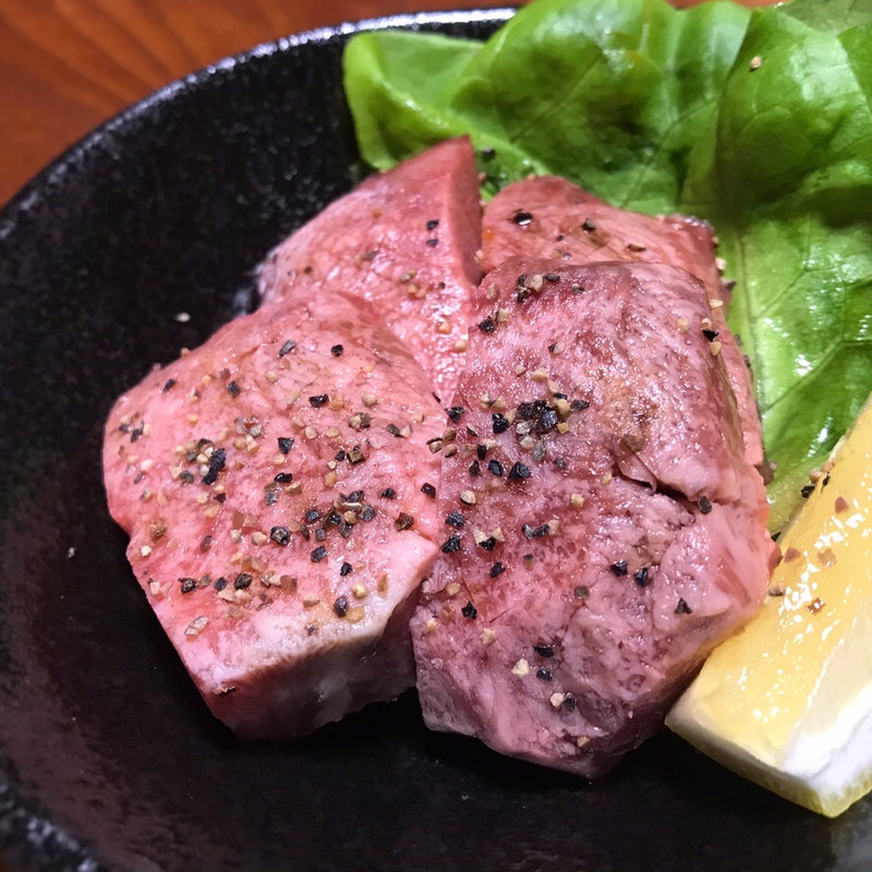 特上厚切りタン(焼肉 まんぷく苑 )