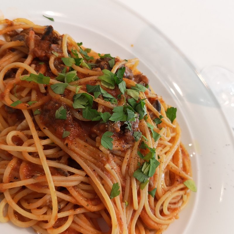 エスカルゴのパスタ(VIA Brianza （ヴィア ブリアンツァ）)