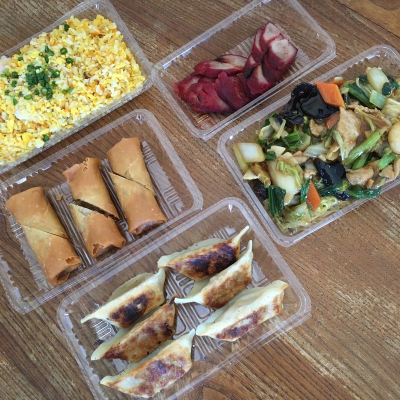 (中華料理店 花木蘭)