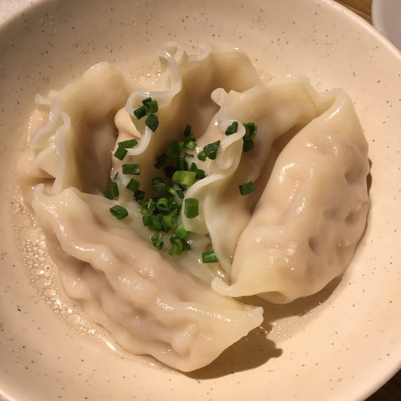 駆け込み餃子 水(新宿 駆け込み餃子)