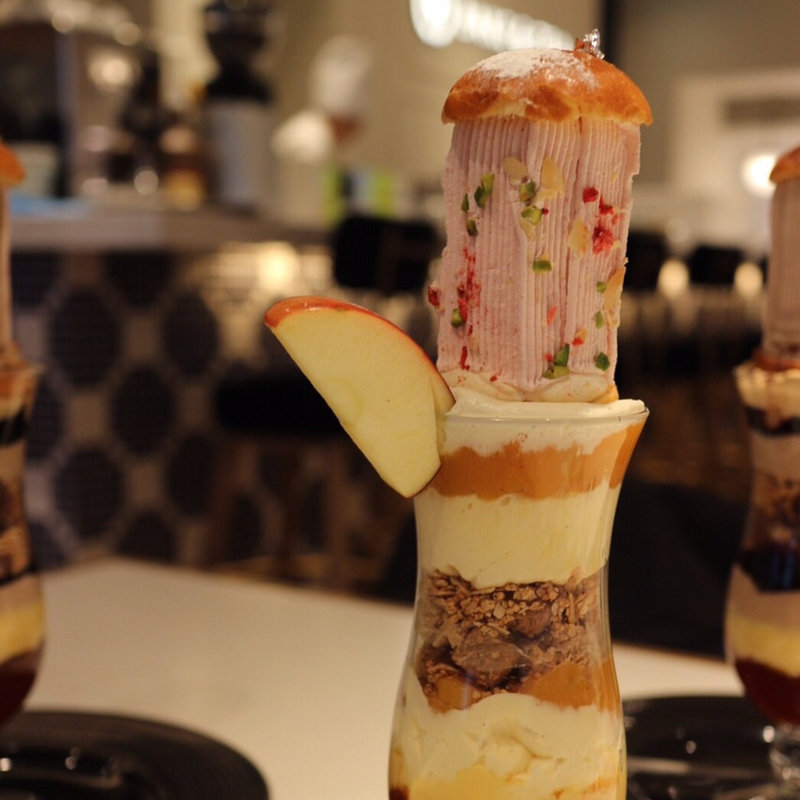 パフェ・オ・ポンム(サロン ベイク アンド ティー NEWoMan新宿)