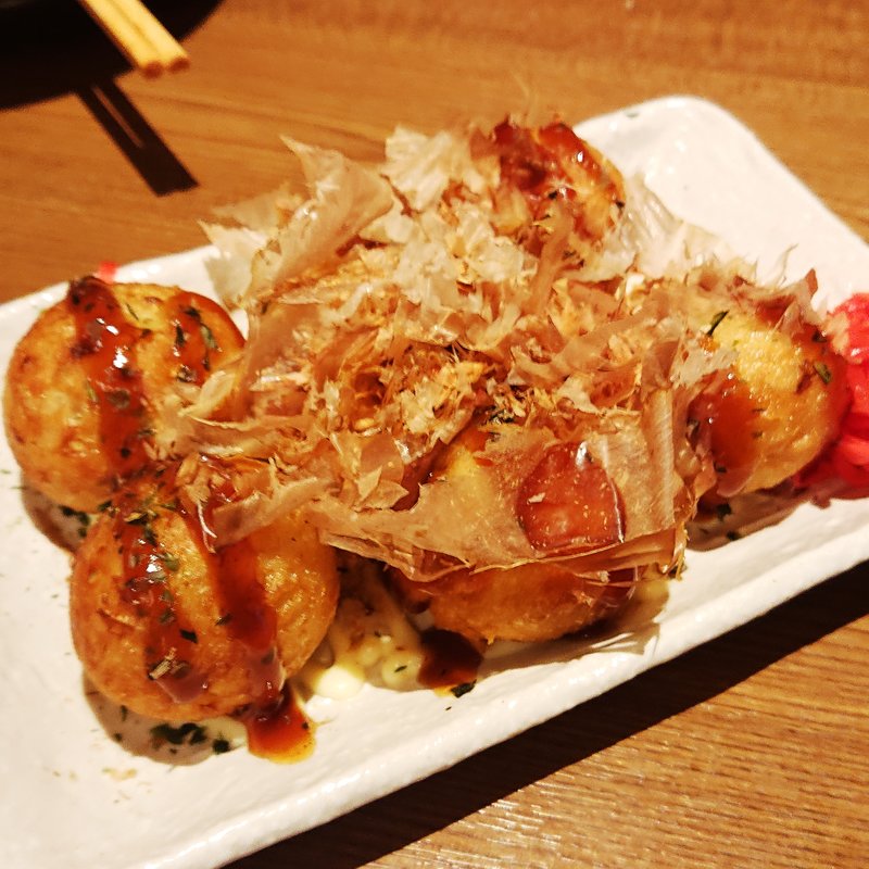 カリカリ熱々ソースたこ焼き(えこひいき 阪急三宮駅前店 )