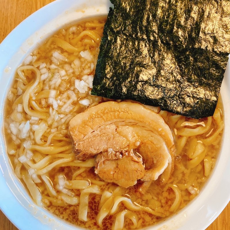 背脂煮干しラーメン(ラーメン 二葉 上荻店)