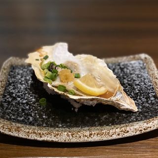 焼き牡蠣(牡蠣×肉×海鮮 MIYABI 錦店)