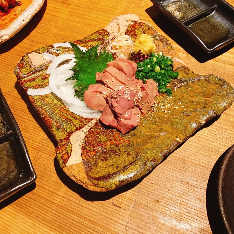 朝引き肝造り(炭焼笑店 陽 北堀江本店)