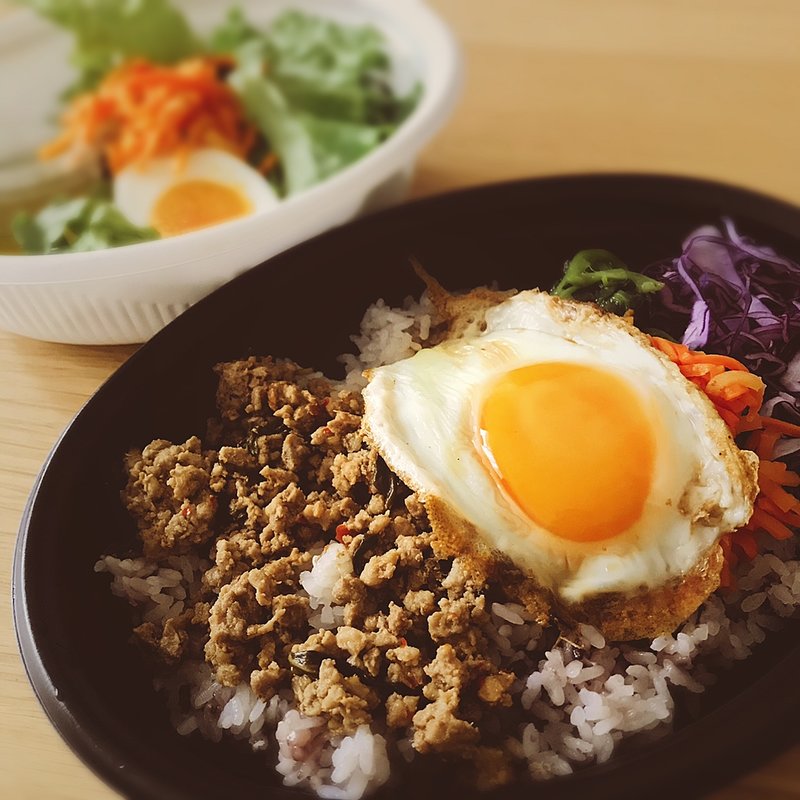 ガパオライス(メレンゲ都立大学店)