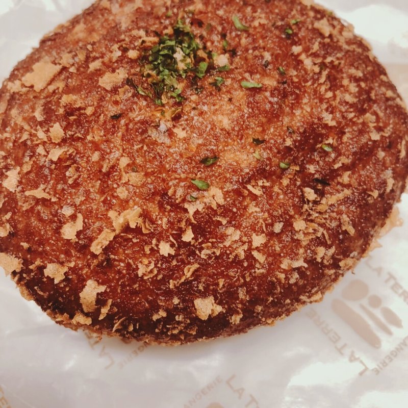 ビーフシチューパン(ブーランジェリー ラ テール)