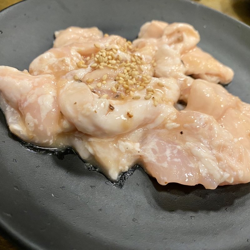 塩ブタホルモン(七輪焼肉 安安 札幌南三条店)