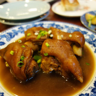 豚足の台湾風香り煮(台湾料理 宝島)