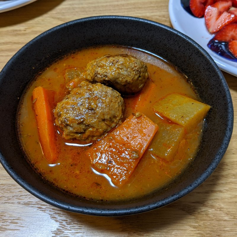 子羊のスパイシー肉団子(松㐂)