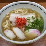 うどんで沖縄そば(千舟屋(ちぶねや))