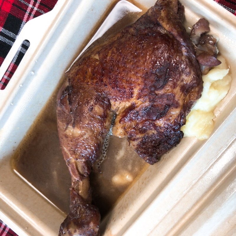 鷄肉の赤ワイン煮込み(プティワカノ)