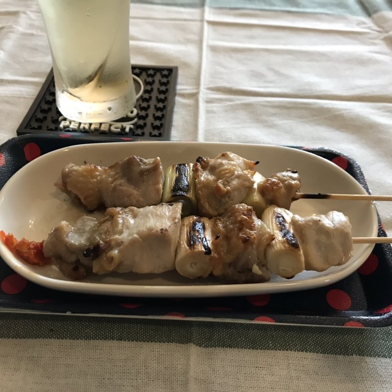 赤鶏ねぎま串(岩瀬惣菜店)