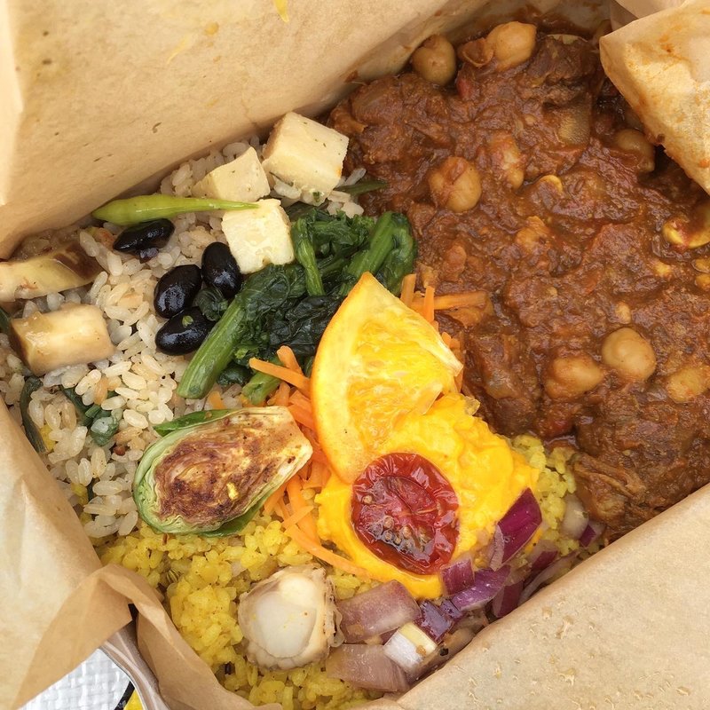 海幸山幸初夏のカレー御膳(妄想スパイスカレー ムムポンド)