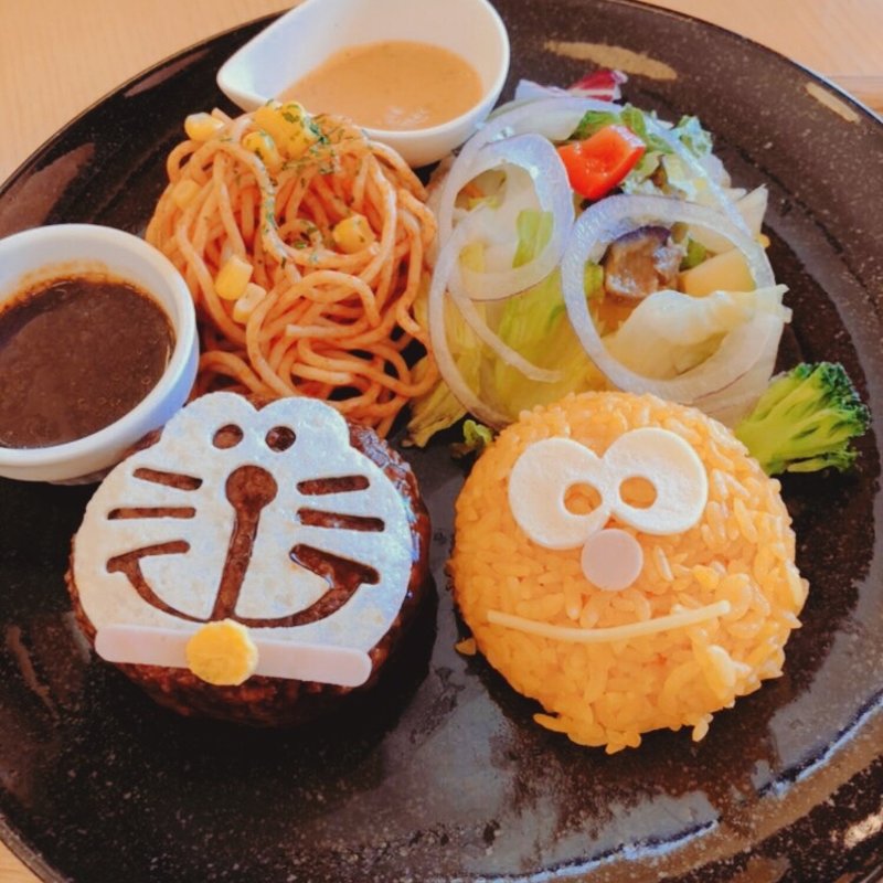 ドラコロハンバーグプレート(藤子・Ｆ・不二雄ミュージアムカフェ )