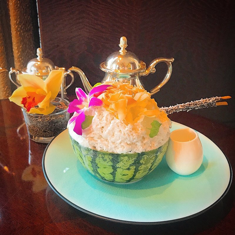 (シャングリ・ラ 東京)