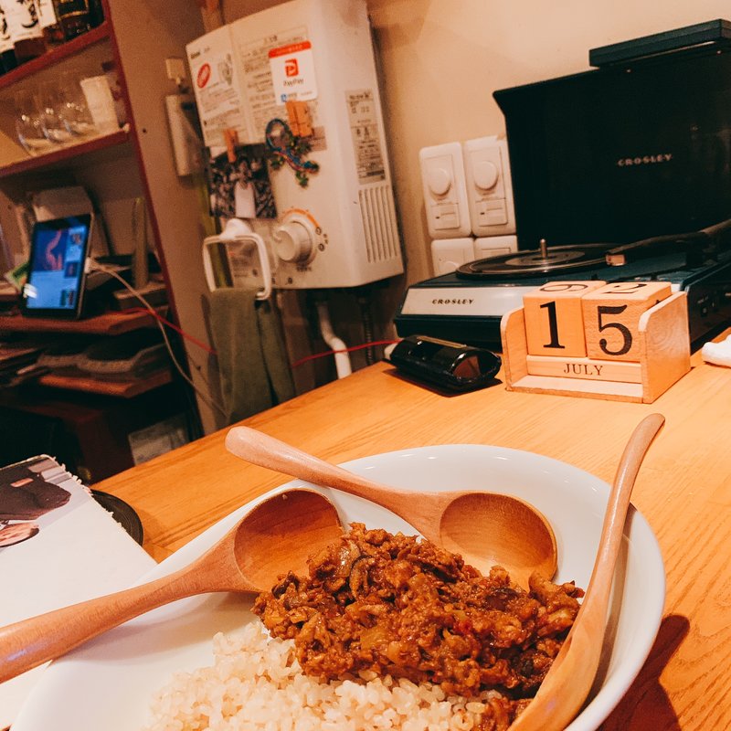 カレー(60Hz （ロクジュウヘルツ）)