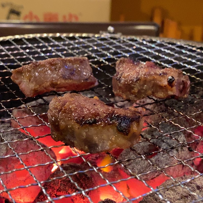 ひとくちステーキ(炭火焼 牛男 )