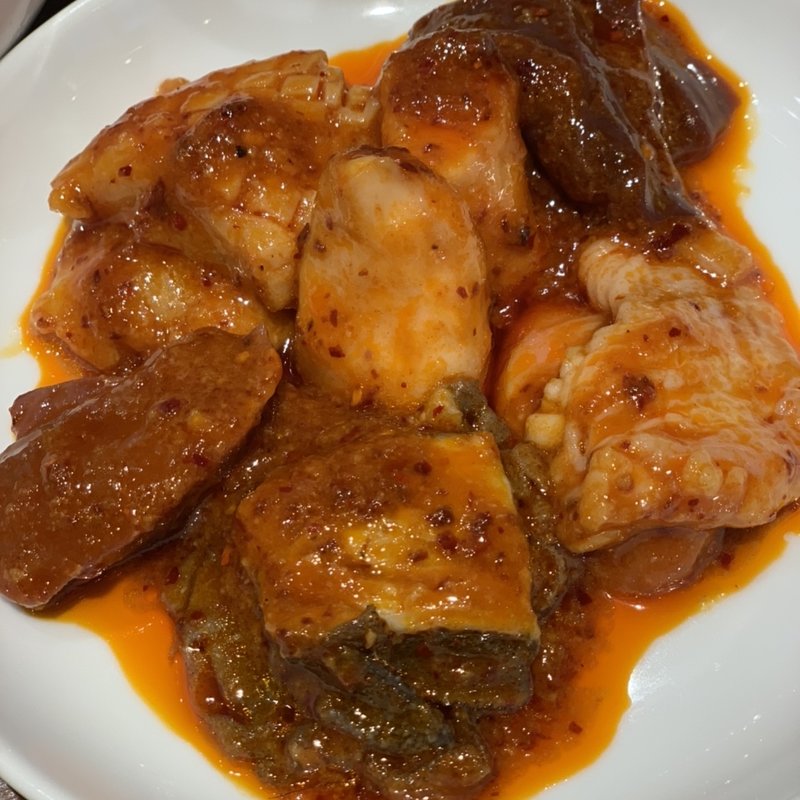 ホルモン盛り合わせ(肉匠上野)