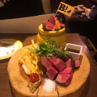 (ビーハウス （BEE HOUSE ）)
