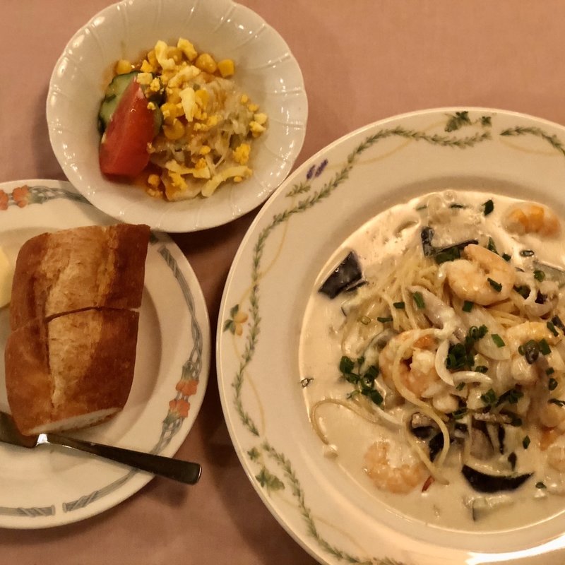 (レストラン ビストロ)