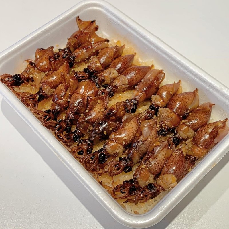 テイクアウト　ホタルイカの土鍋ごはん(浅草 海月)