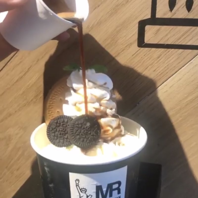 (マンハッタンロールアイスクリーム)