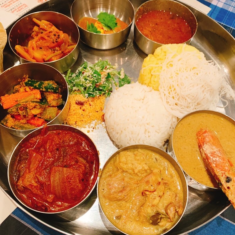 3種カリー（東インドチキンカリー、フィッシュカリー、かぶのダールカリー）(東西香味咖喱商会)