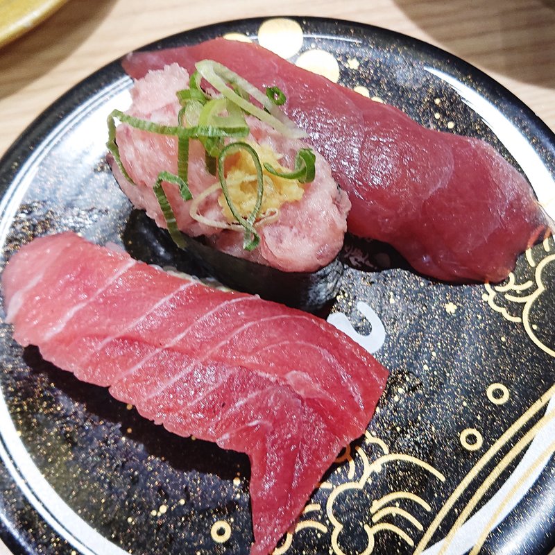まぐろ三点盛り(もりもり寿し 三宮OPA2店)