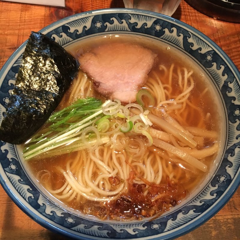 醤油らあ麺(めん処 樹)