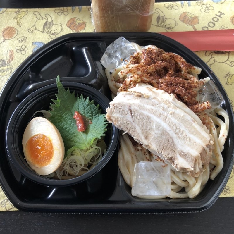 つけ麺(別邸三く 豚骨らーめん真真（マシーン）)