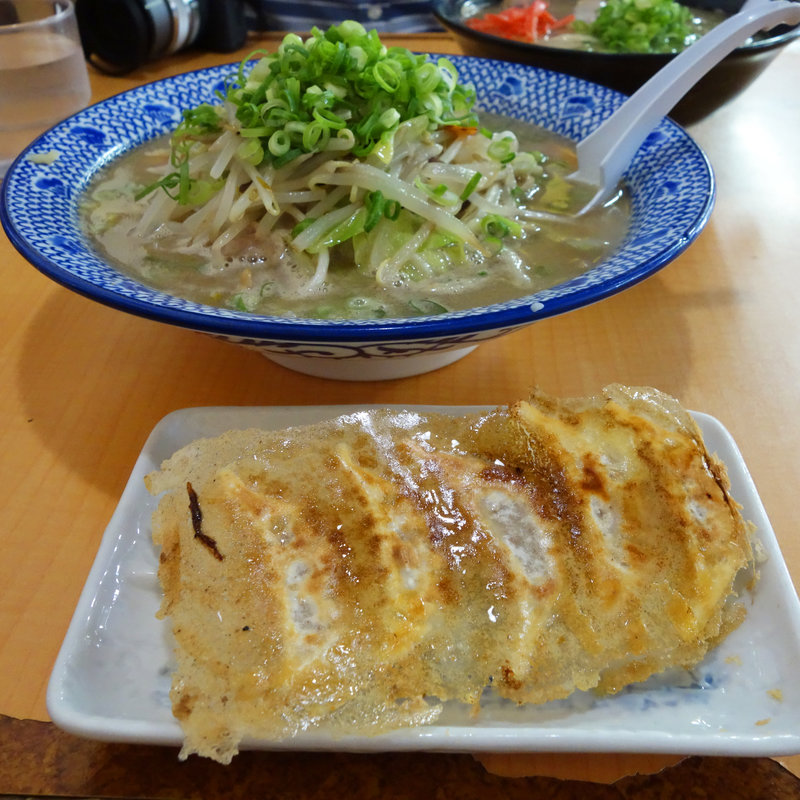 餃子(ラーメン処 西谷家 野方本店)