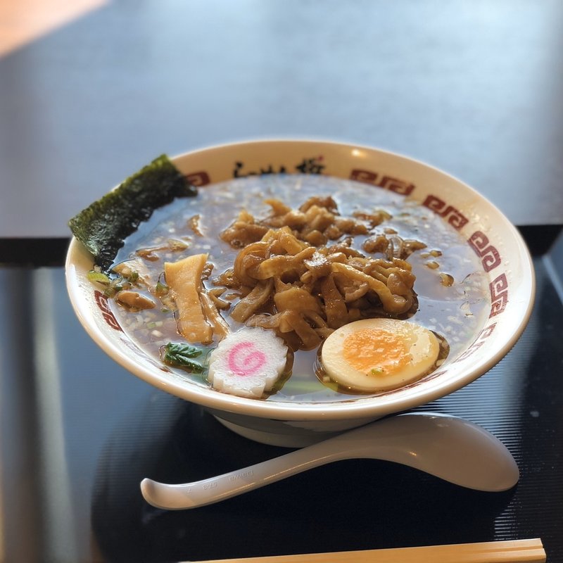 鶏皮ラーメン(ラーメン桜)