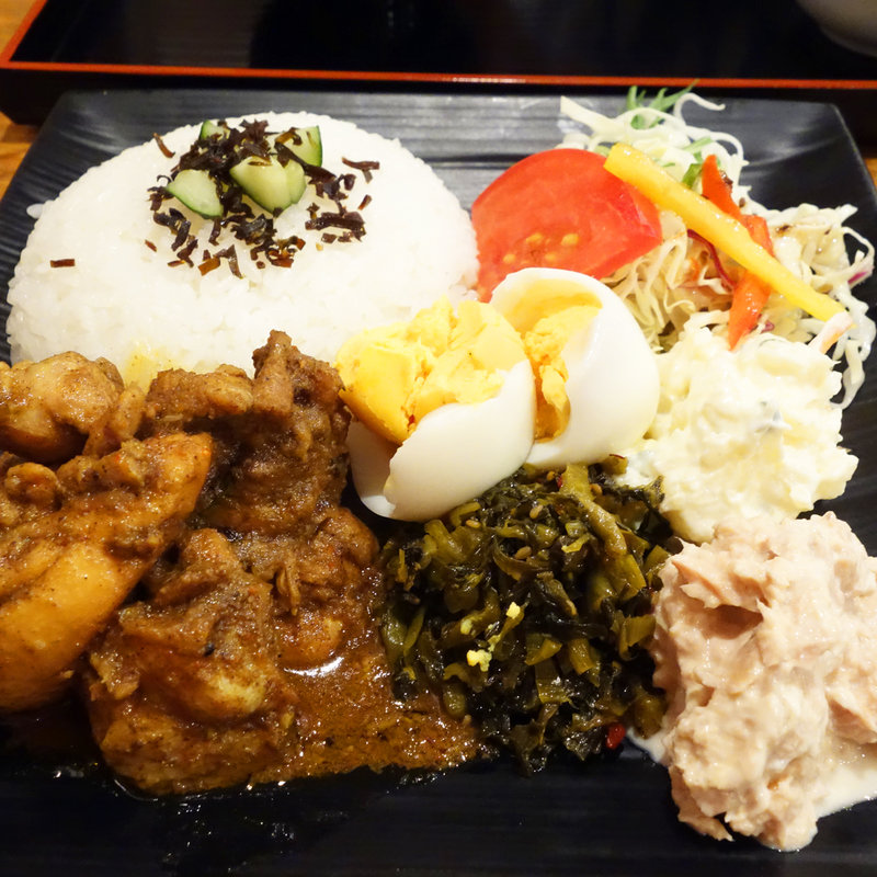 スリランカ(アルバイトさま。)のまかないスリランカカレー(磯貝 天神店)