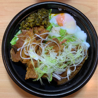 控肉飯(クァンローハン)(台湾料理　台味)