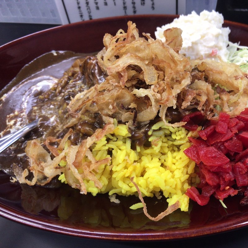 黒い肉(ポーク)カレー(カレーは飲み物。水道橋店)