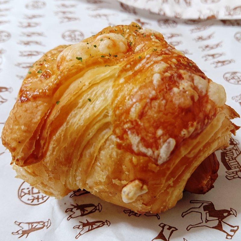 ウィンナーミニクロワッサン(箱根ベーカリー 川崎アゼリア)