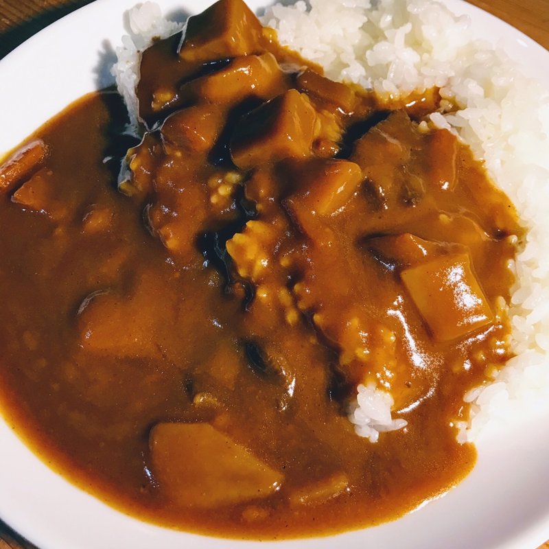 レトルトカレー(やまけん酒店)