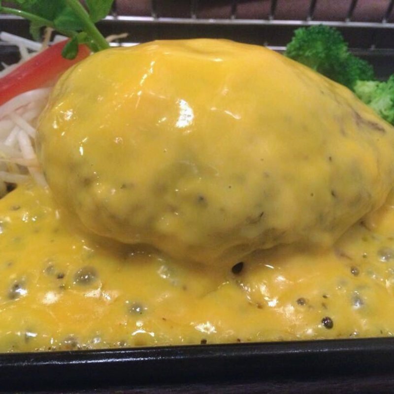 濃厚チーズフォンデュハンバーグ(数寄屋バーグ)