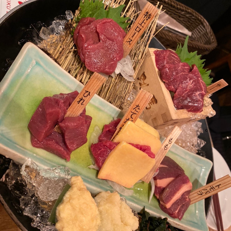 (馬肉バル 跳ね馬 池袋店)