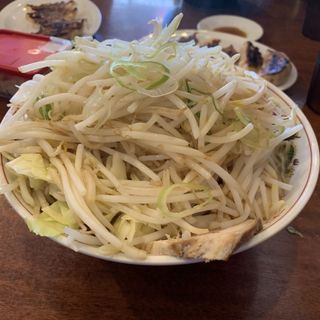 ヤングラーメン　野菜増し(ひむろ 龍ヶ崎店 )