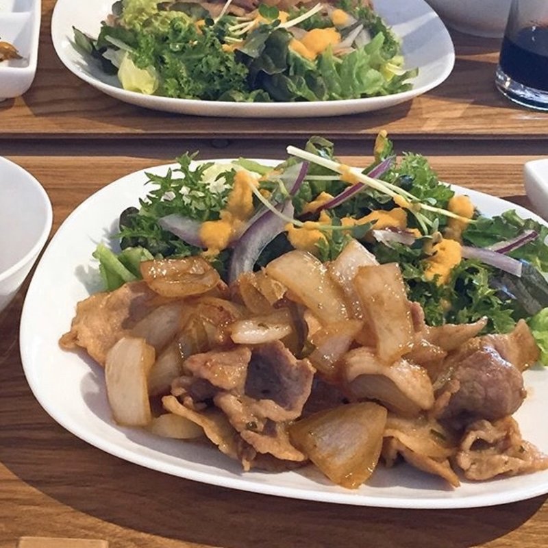 生姜焼き定食(繭久里カフェ)