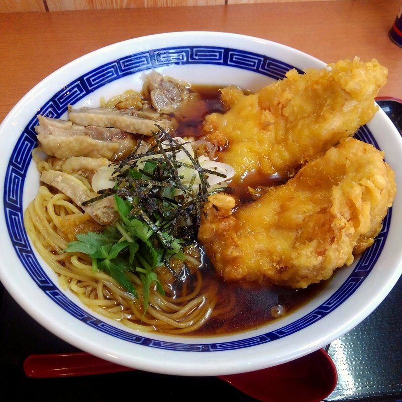 鶏天鳥中華　並(とみ八製麺店 金成店)