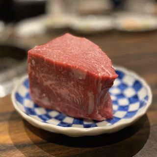 すごいヒレ肉丼の肉(焼肉 みつ星)