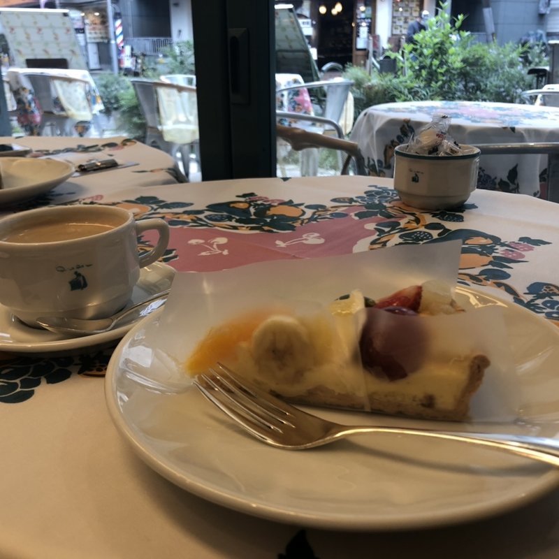 季節のフルーツタルト(キルフェボン 仙台店)