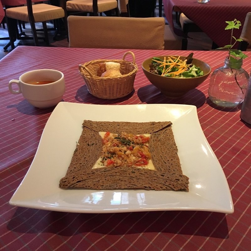 白身魚のラグーソース(アメリ （Amelie）)